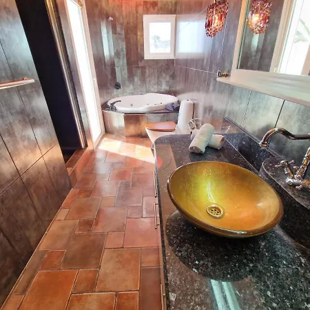 Βίλα Habibi Luxury 5b *