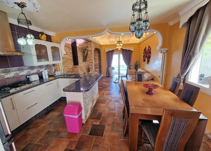 Habibi Luxury 5b וילה Chayofa