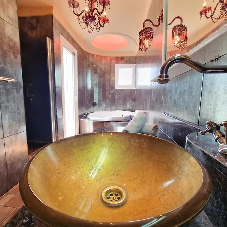Habibi Luxury 5b